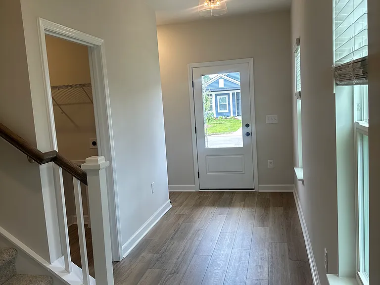 119 Valerio St — Photo 16