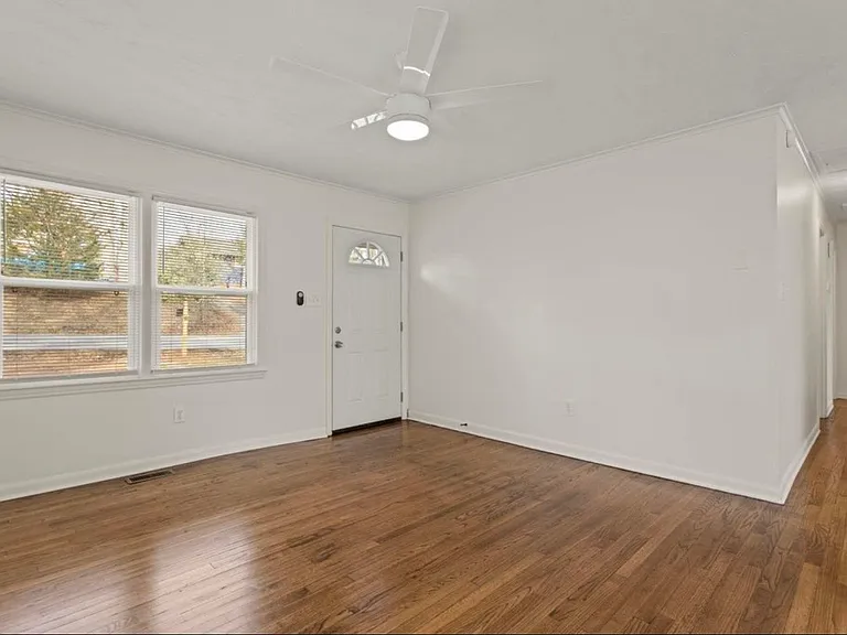 407 Yardley Ct #A — Photo 5