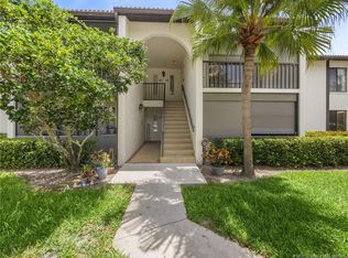 1965 SW Silver Pine Way APT 118-B2, Palm City, FL 34990