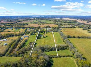 1064 Lauderdale Ln, Bethpage, TN 37022