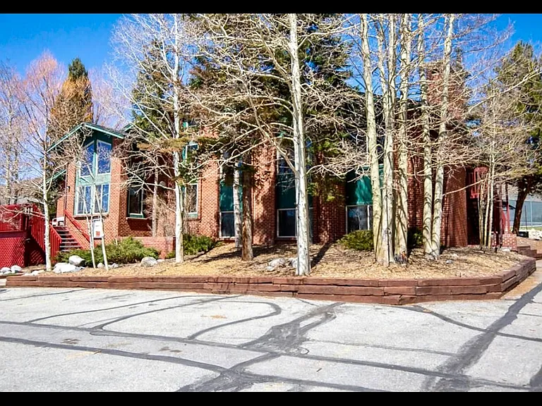 505 Straight Creek Dr — Photo 26