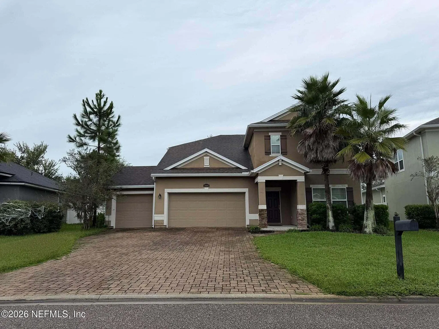 4 bed, 3.0 bath, 2788 sqft, $2,650 — Photo 1