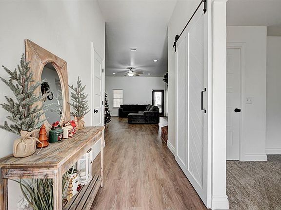 4th image of 16603 Railhead Dr