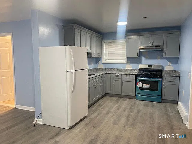 765 Arctic St #1 — Photo 8