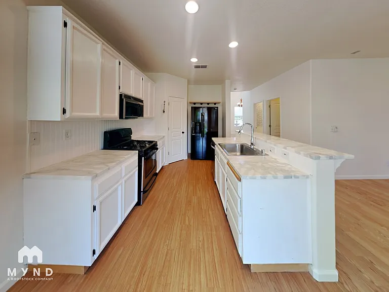 2742 Chateau Montelena Way — Photo 6