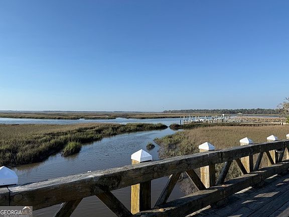 5th image of V/l 21 Lighthouse Cir
