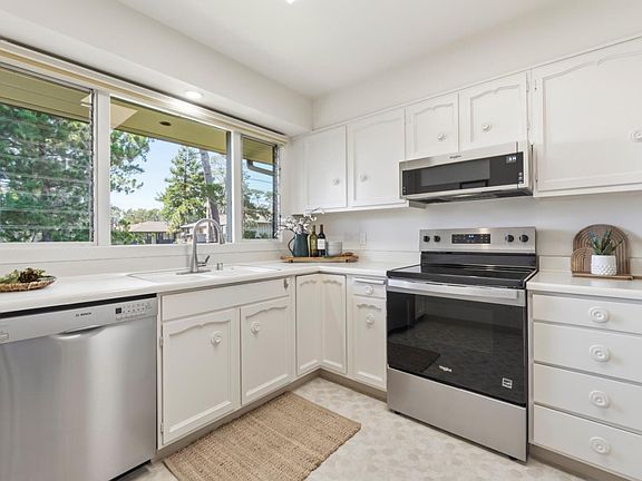 5th image of 81 Del Mesa Carmel