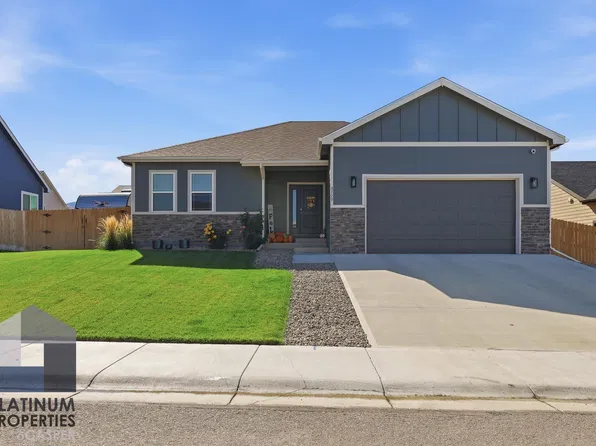 3729 Dancing Wolf Dr, Casper, WY 82604