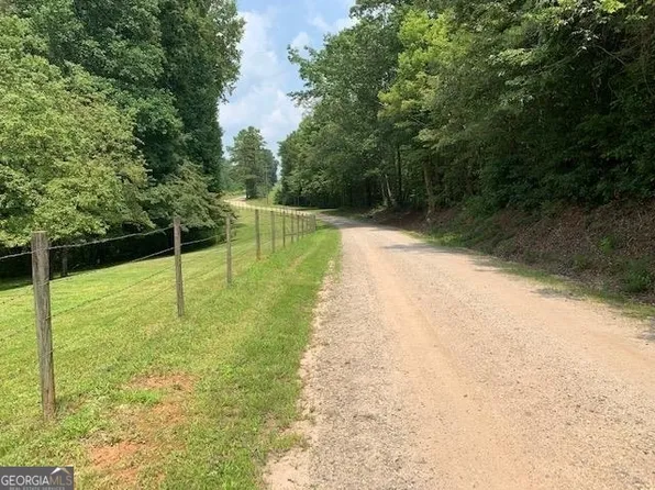 1354 Pine Ridge Rd, Clarkesville, GA 30523