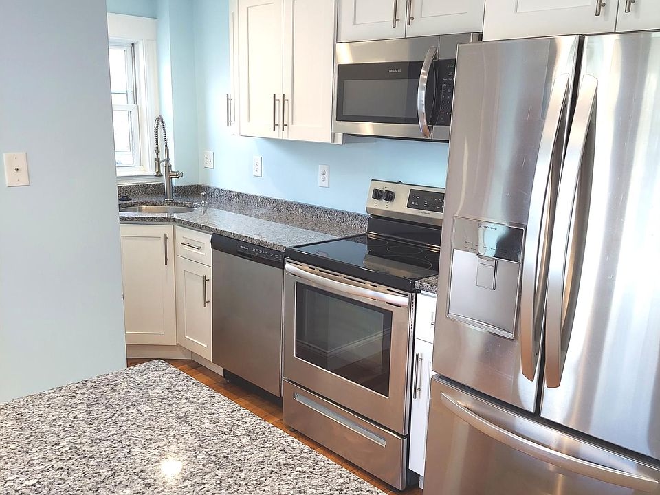 1st image of 80 Addison St #2
