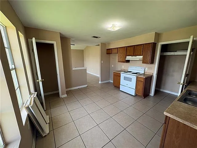 9100 Titans Dr — Photo 6