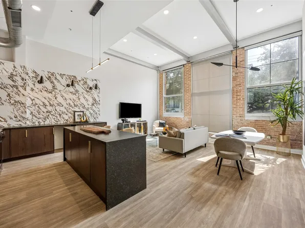 1312 Live Oak St APT 107, Houston, TX 77003