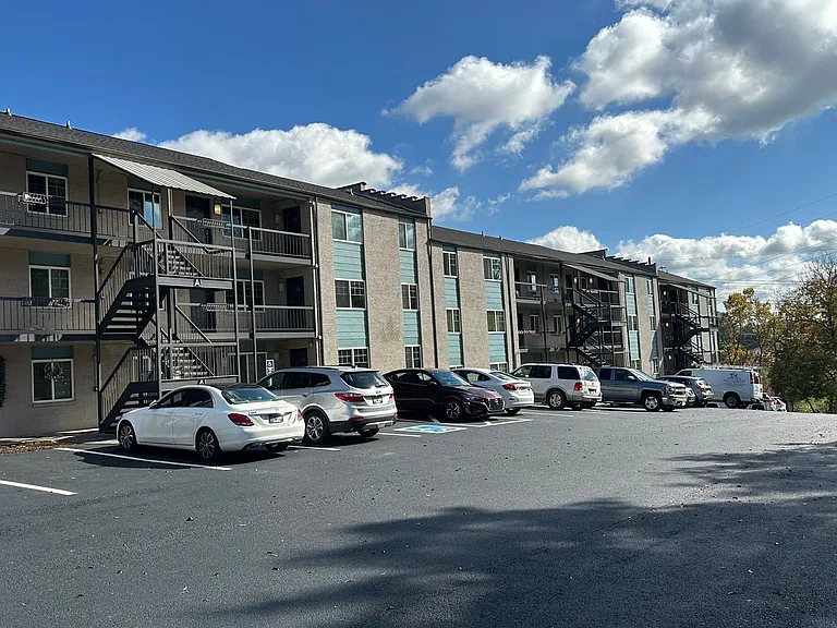 Reserve at Third Creek — Photo 14