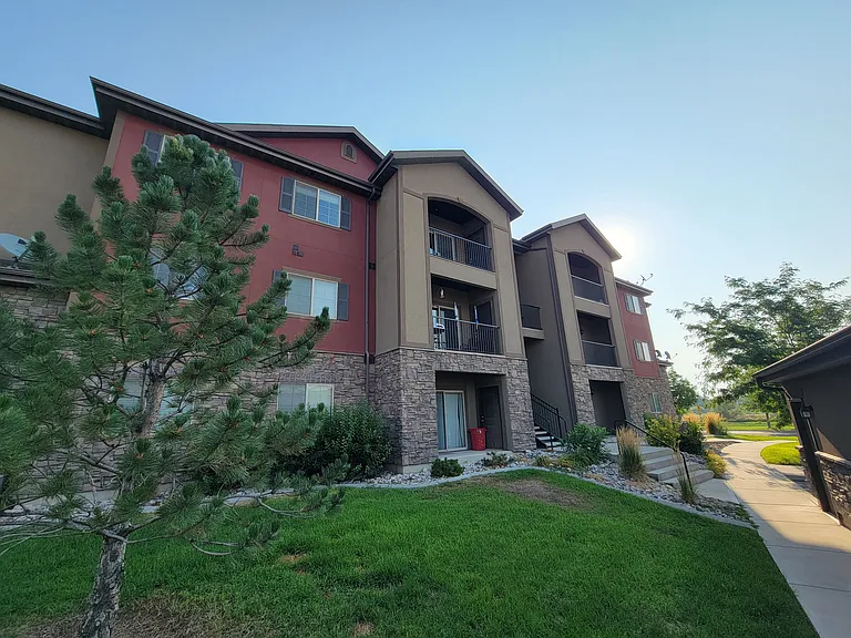 223 E Jordan Ridge Blvd #109 — Photo 13