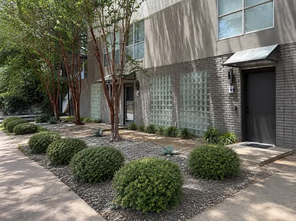 4241 Buena Vista St APT 8, Dallas, TX 75205