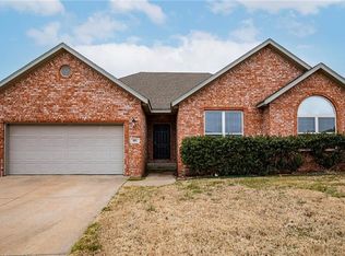 901 Sienna Dr, Centerton, AR 72719