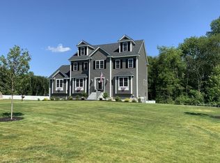 25 Fieldstone Ln, Billerica, MA 01821