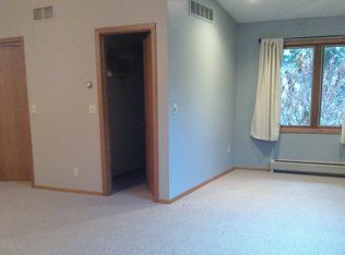 142 Eldorado Dr, Wind Point, WI 53402