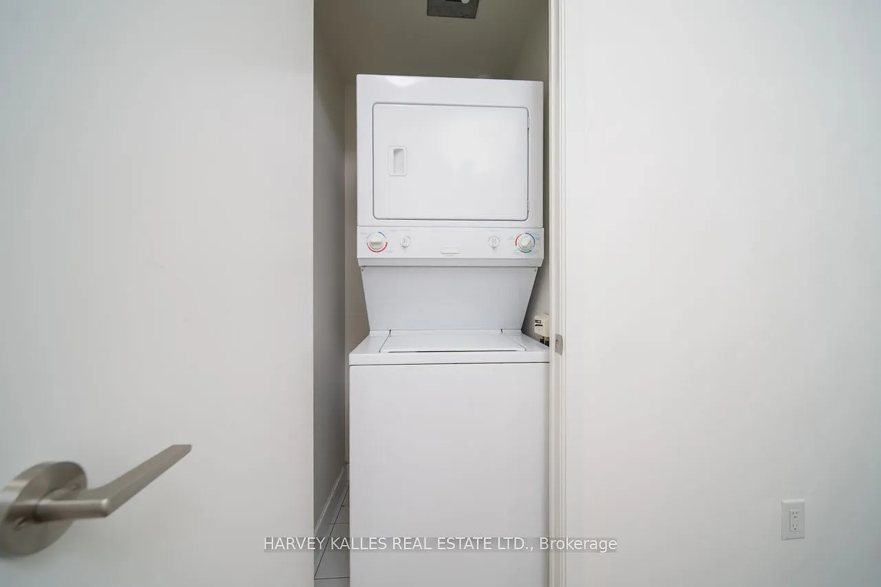 3 bed, $3,800 — Photo 4