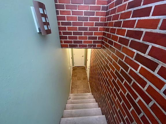 5th image of 601 Menaul Blvd NE Unit 3306