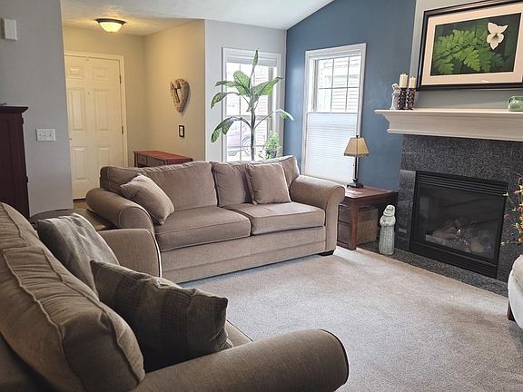 4th image of 2216 Pebblebrooke Ln #2216