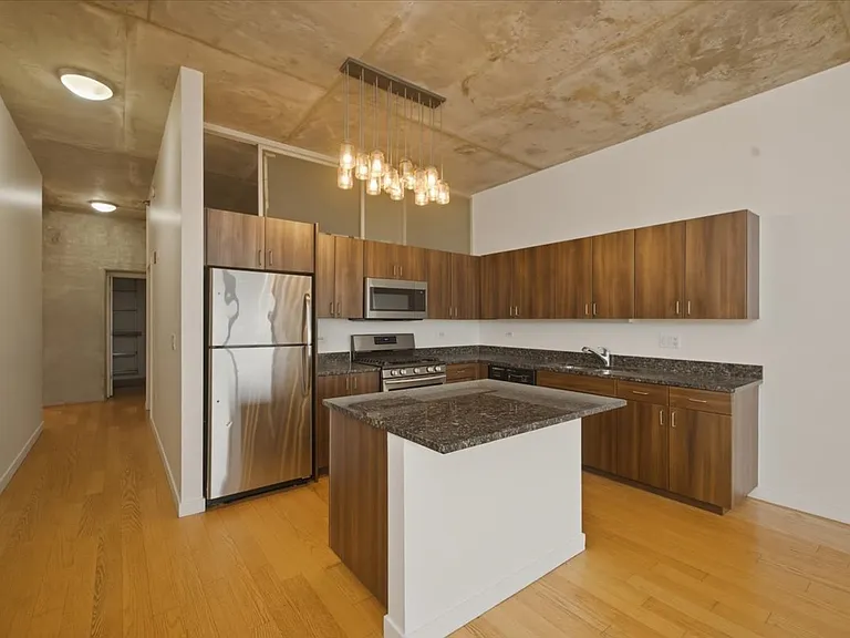 235 W Van Buren St #4507 — Photo 7