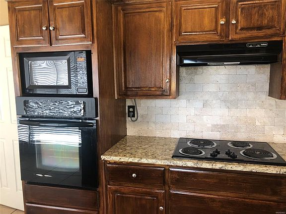 5th image of 6912 Fox Creek Ct