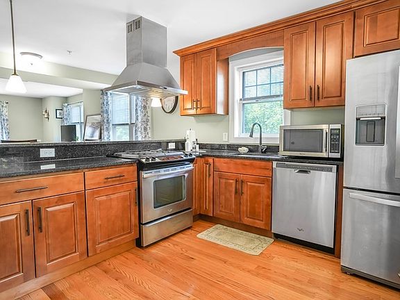 2nd image of 42 Gilmore St APT A
