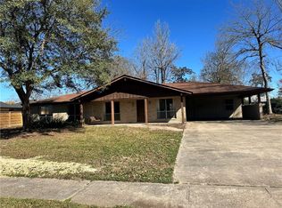 206 College Dr, Hammond, LA 70401