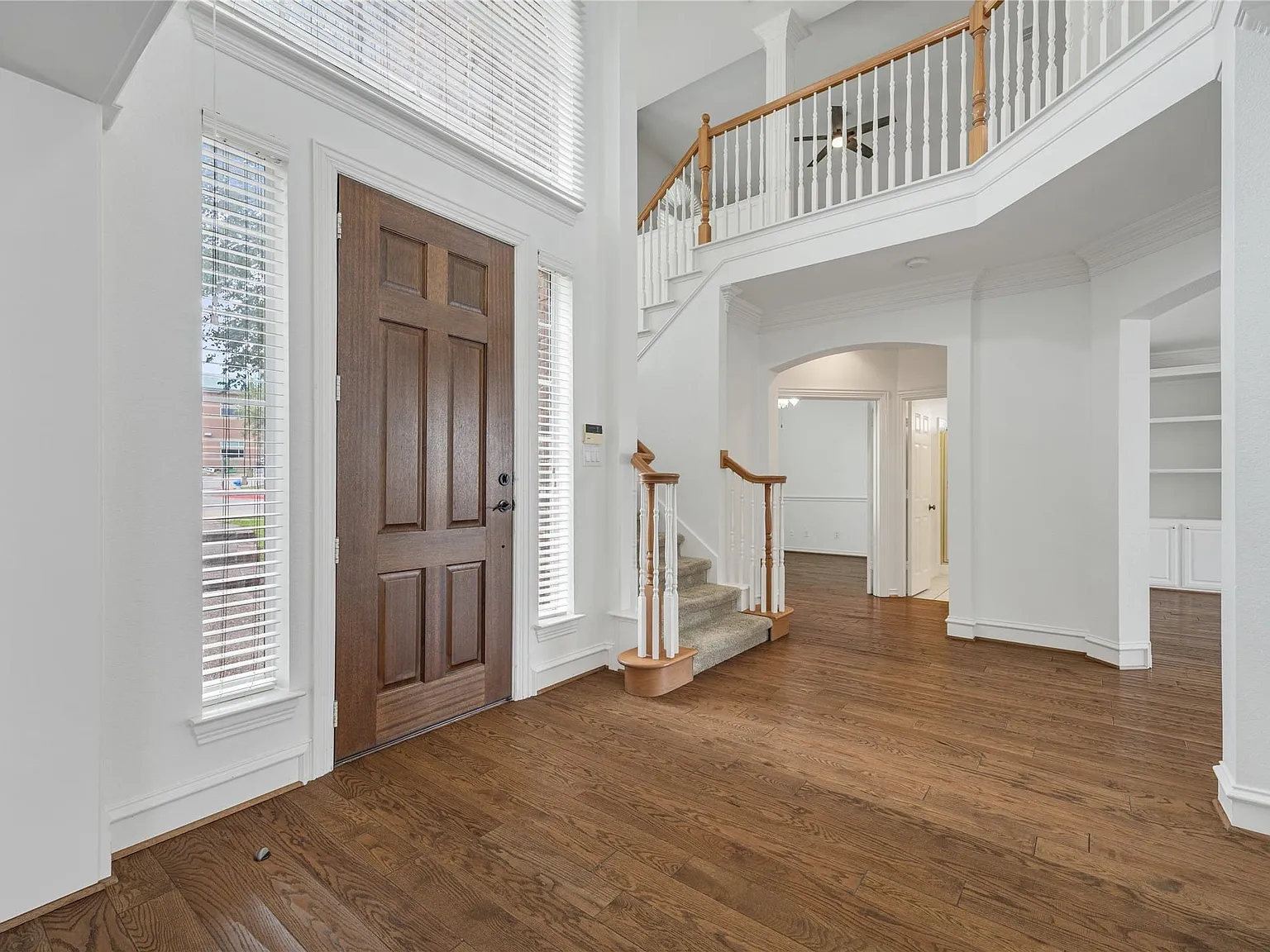 4 bed, 3.0 bath, 3103 sqft, $3,500 — Photo 3