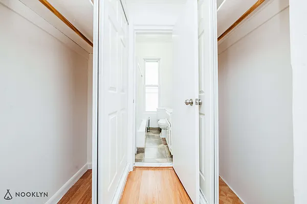 Rented by Nooklyn NYC LLC | media 18