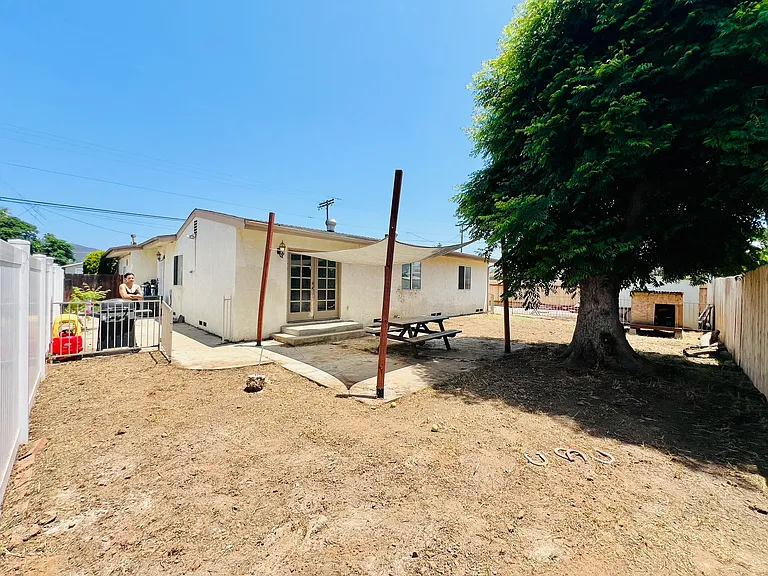 1203 Marline Ave — Photo 11