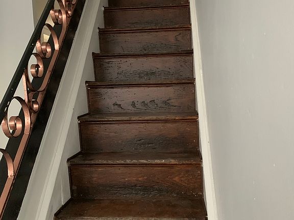 1st Floor Living Room Stairs