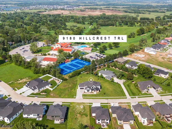 9180 Hillcrest Trl, Lincoln, NE 68520