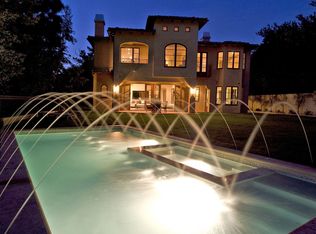 482 Tuallitan Rd, Los Angeles, CA 90049