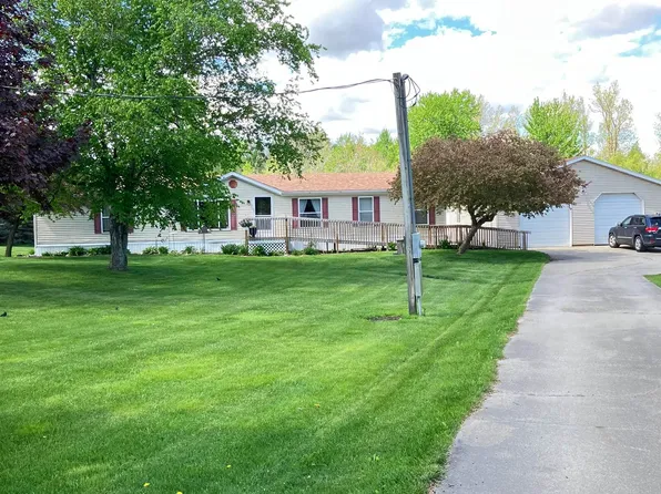 505 E Tyler Rd, Alma, MI 48801