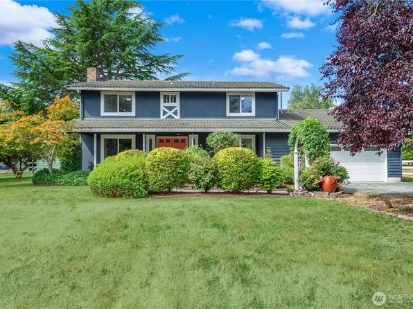 23423 80th Avenue SW, Vashon, WA 98070