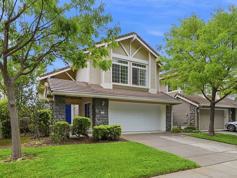 17515 Montoya Cir — Photo 3