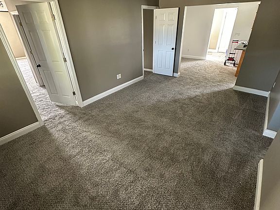 2nd image of 6802 Salem Ave