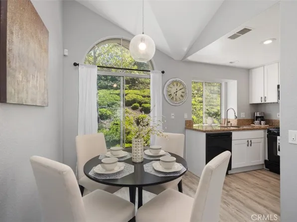 105 Whippoorwill Ln, Aliso Viejo, CA 92656