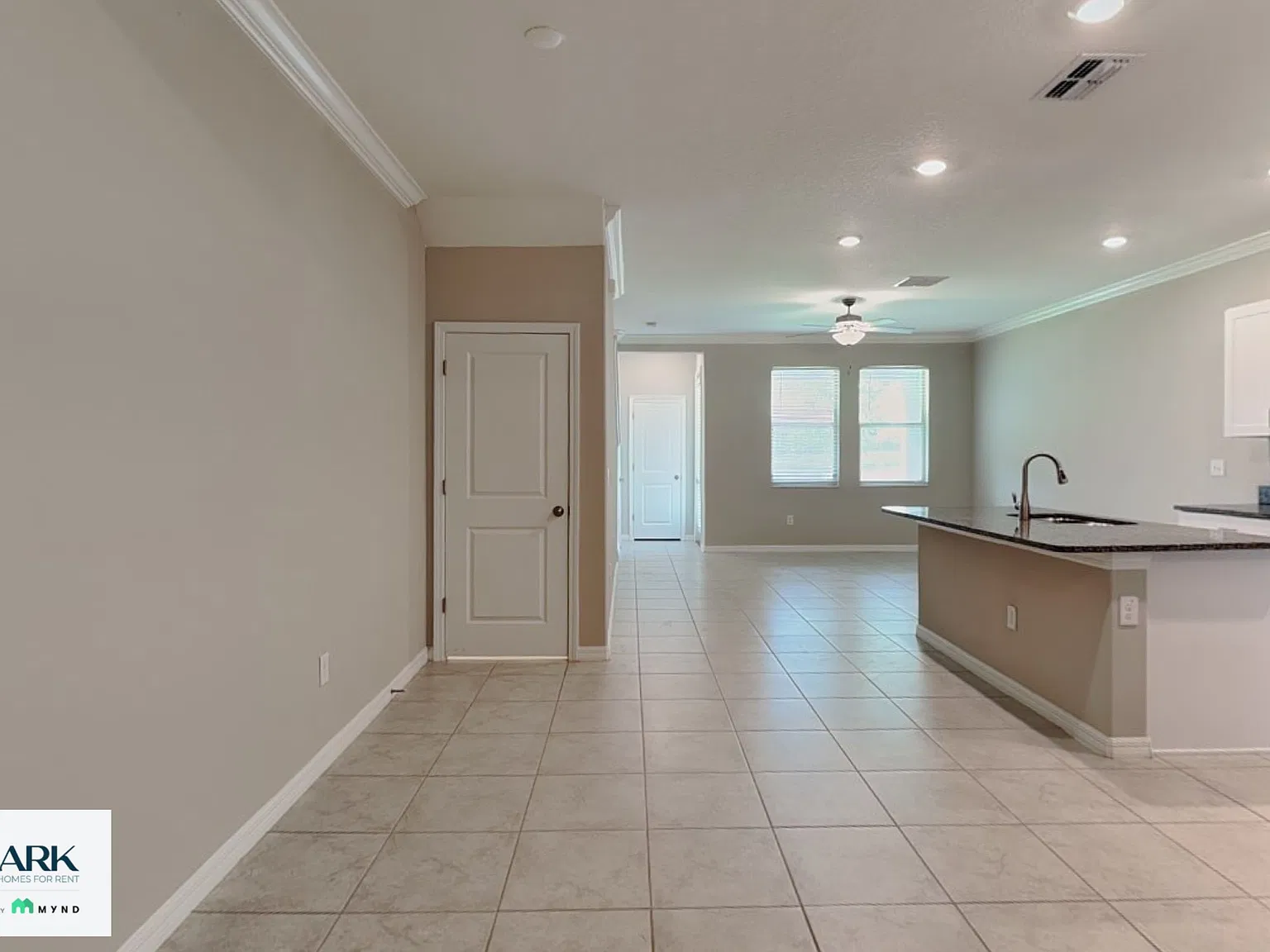 3 bed, 2.0 bath, 1597 sqft, $2,095 — Photo 4