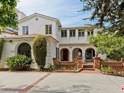 901 Malcolm Ave, Los Angeles, CA, 90024