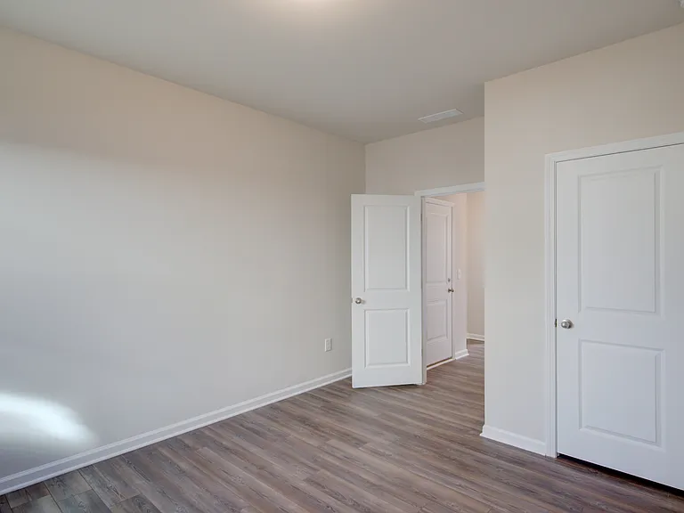 222 Watauga Lake Dr — Photo 25