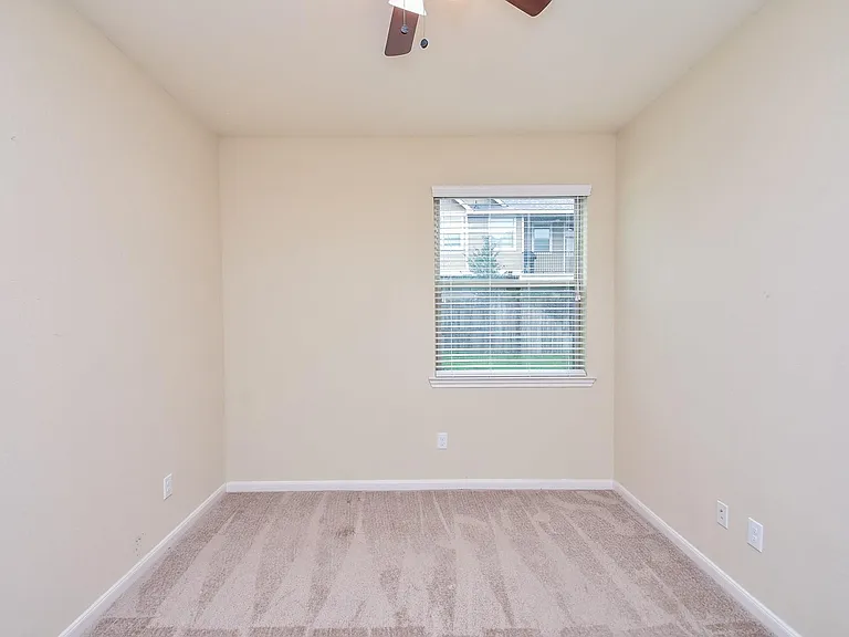 23322 Del Rosso St — Photo 26