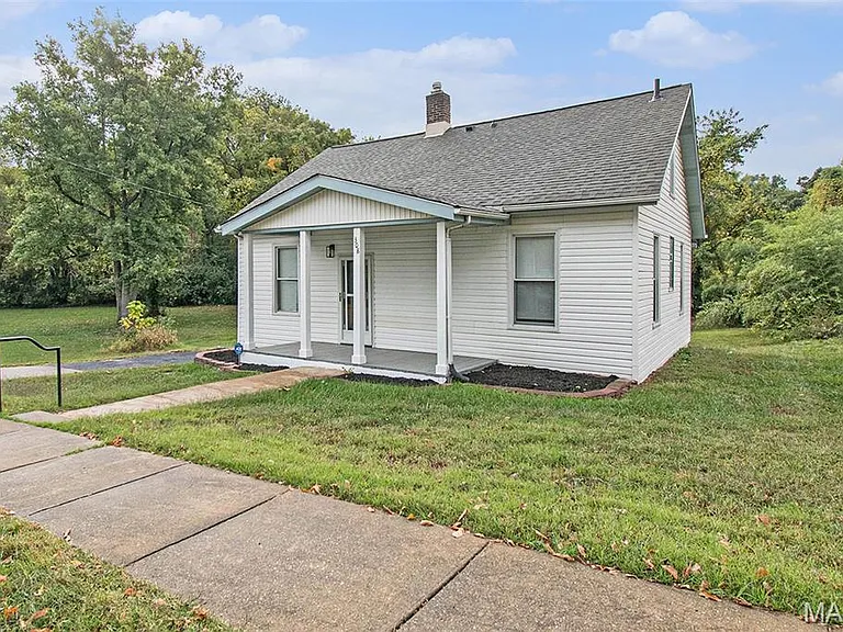 308 Madison Ave — Photo 12