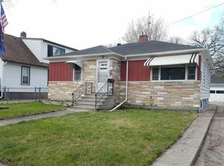 1513 8th Ave S, Fargo, ND 58103