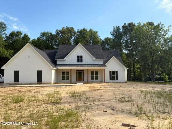 112 Cross Wind Dr, Flora, MS 39071