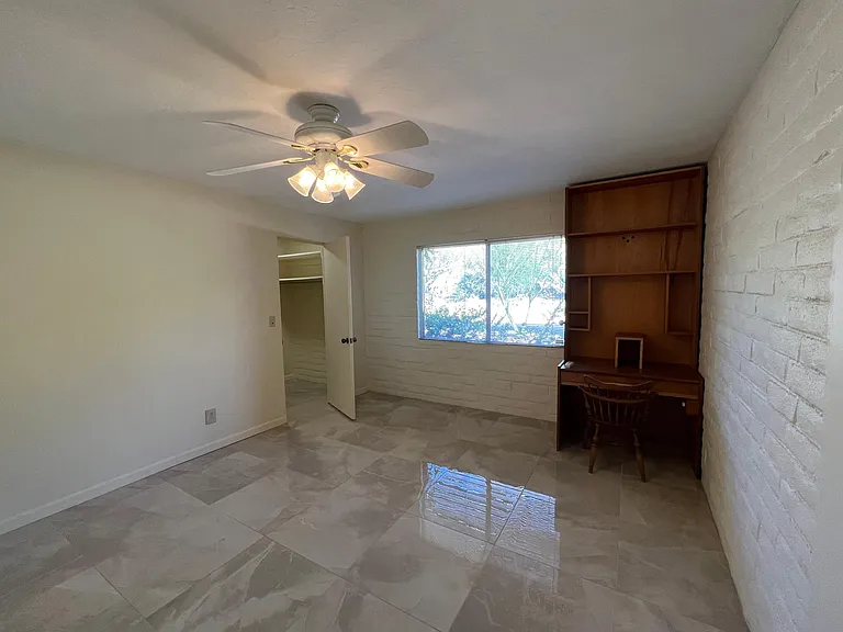 Middle bedroom with large walk-in closet.
