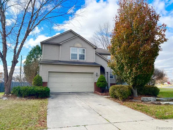 6030 Mapleview Ln, Ypsilanti, MI 48197