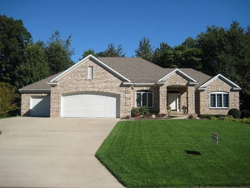 1st image of 7872 Oak Tree Ln